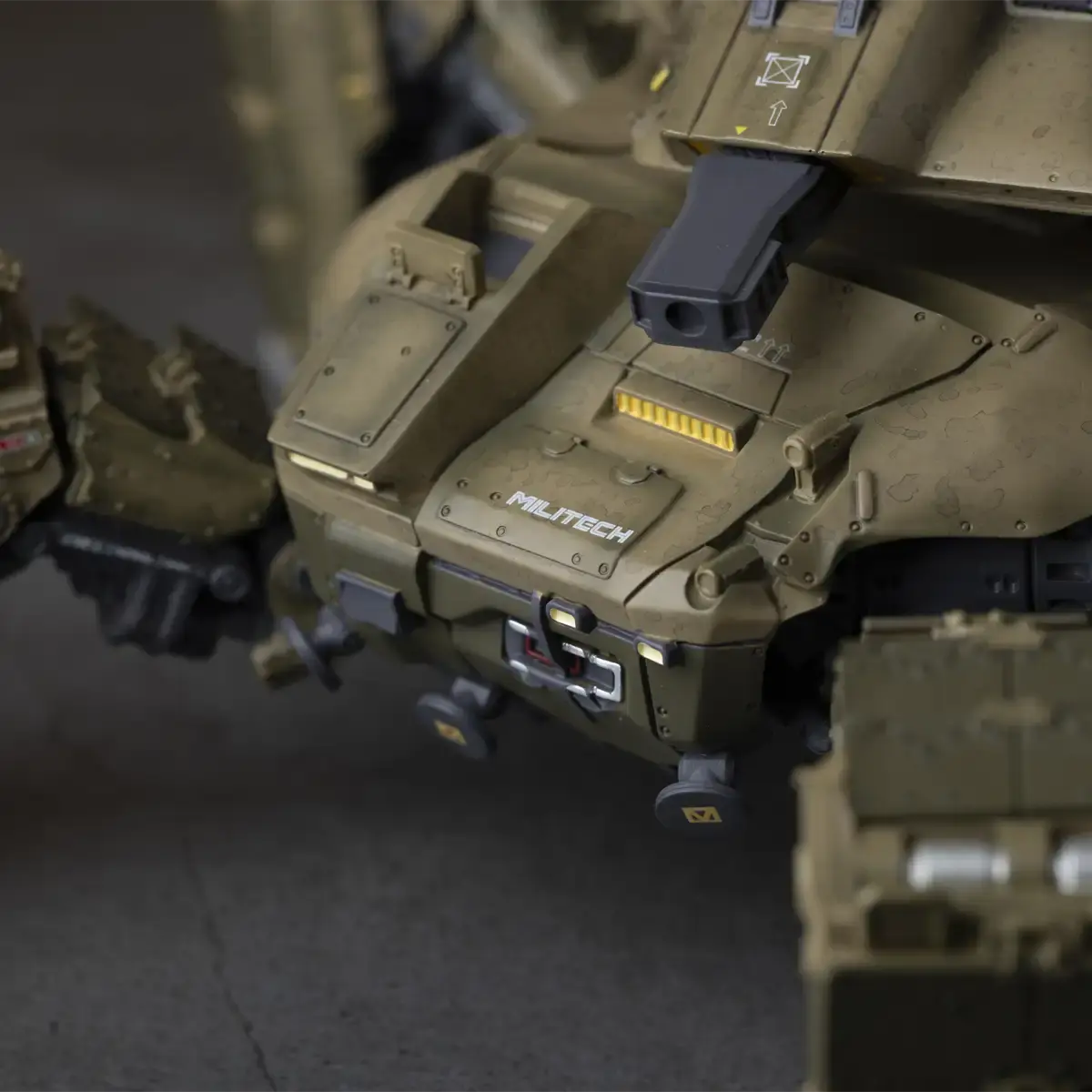 Cyberpunk 2077 Phantom Liberty Chimera Statue | Game Legends